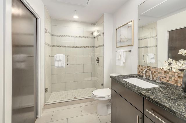 1320 Robert Browning ST 308, Austin, TX 78723