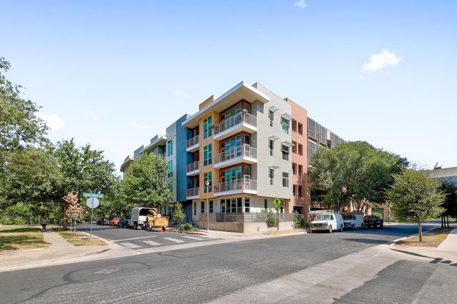 1320 Robert Browning ST 308, Austin, TX 78723