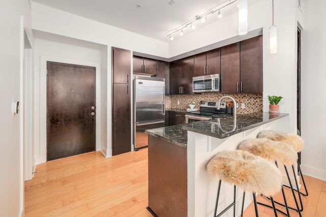 1320 Robert Browning ST 308, Austin, TX 78723