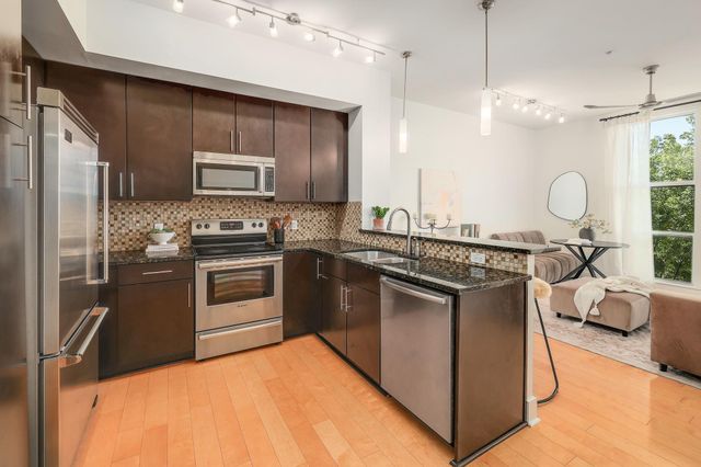 1320 Robert Browning ST 308, Austin, TX 78723