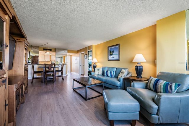 2618 COVE CAY DRIVE 204, Clearwater, FL 33760