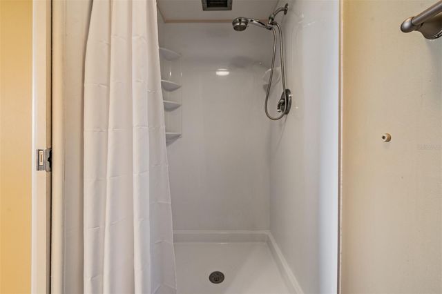 2618 COVE CAY DRIVE 204, Clearwater, FL 33760