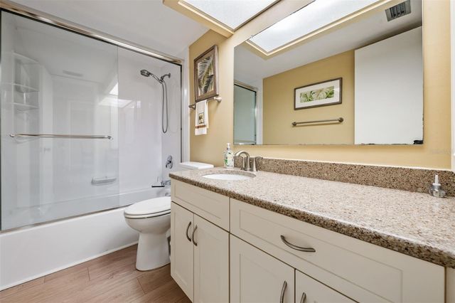 2618 COVE CAY DRIVE 204, Clearwater, FL 33760