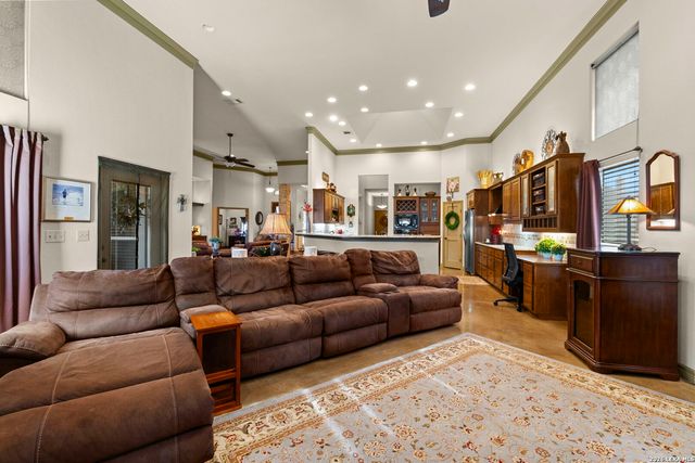 1292 Long Creek, New Braunfels, TX 78130