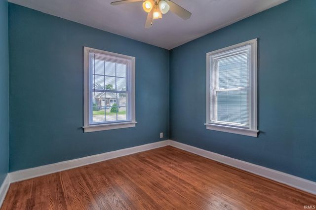 553 E Parkland Avenue, Evansville, IN 47711
