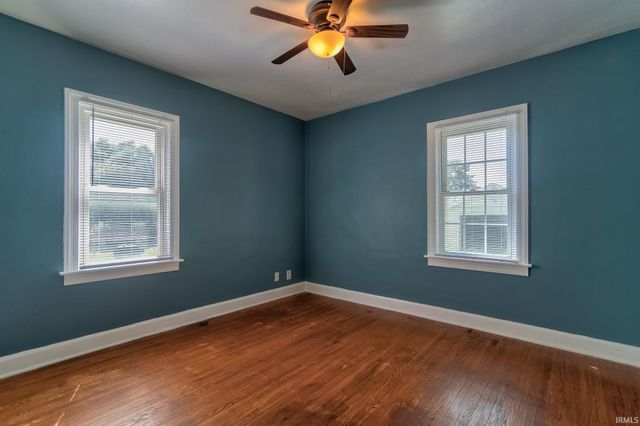 553 E Parkland Avenue, Evansville, IN 47711