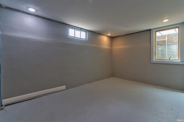 553 E Parkland Avenue, Evansville, IN 47711