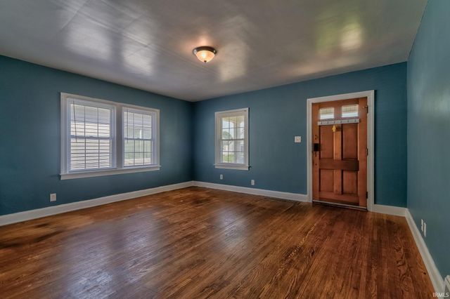 553 E Parkland Avenue, Evansville, IN 47711