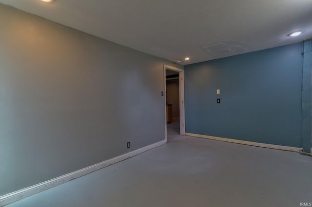 553 E Parkland Avenue, Evansville, IN 47711