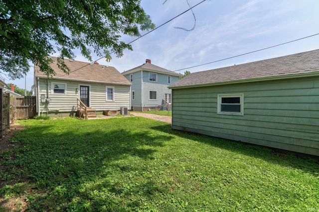 553 E Parkland Avenue, Evansville, IN 47711