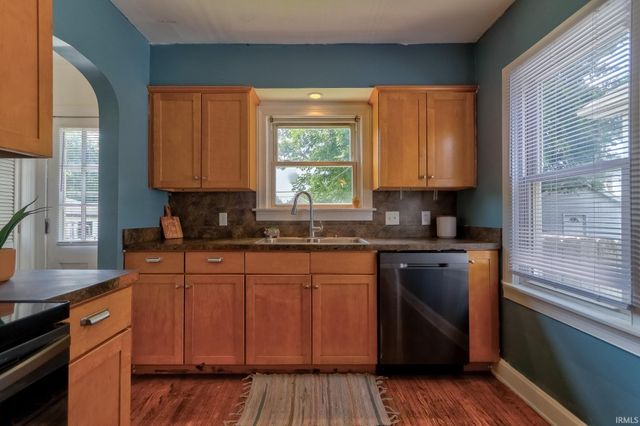 553 E Parkland Avenue, Evansville, IN 47711