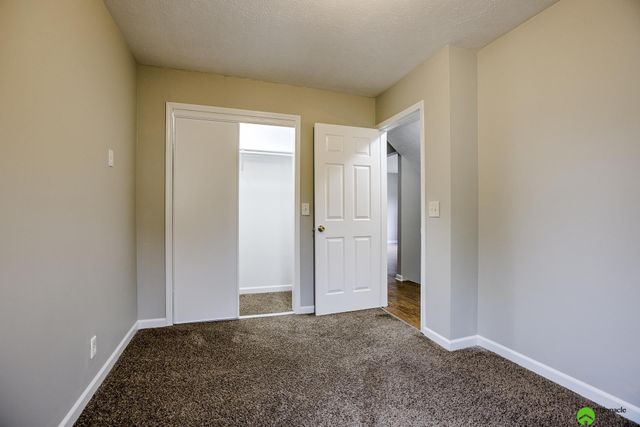 610 S 48th Street, Lincoln, NE 68504