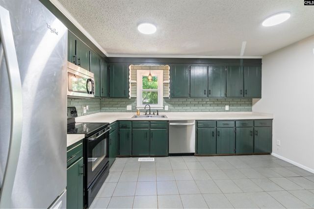 1420 S Woodstream Road, Columbia, SC 29212