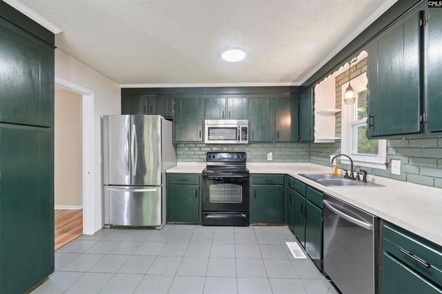 1420 S Woodstream Road, Columbia, SC 29212