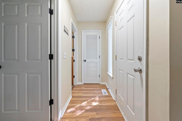 1420 S Woodstream Road, Columbia, SC 29212