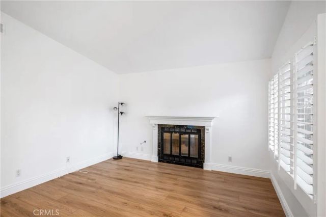 19 Silkberry, Irvine, CA 92614