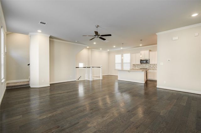 9624 Cambridge Manor Lane, Houston, TX 77045