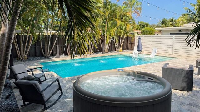 1516 NE 12th Street, Fort Lauderdale, FL 33304