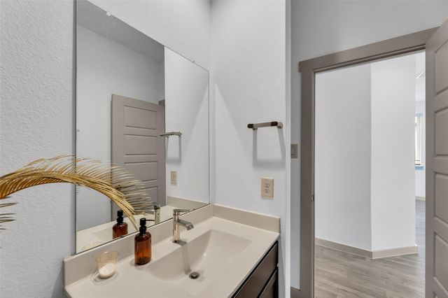 2830 Chancery Summit Court, Houston, TX 77047