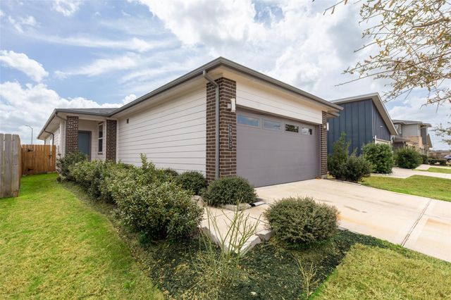 2830 Chancery Summit Court, Houston, TX 77047