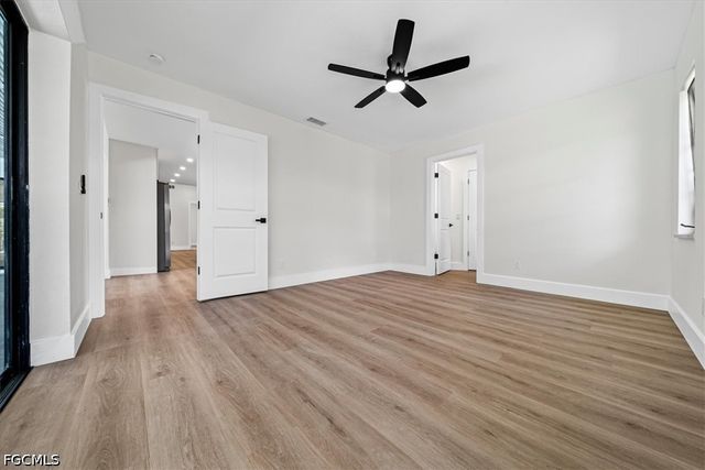 911 SE 16th TER, Cape Coral, FL 33990