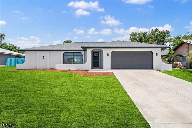911 SE 16th TER, Cape Coral, FL 33990