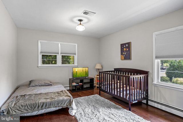 613 MAPLE AVE, Audubon, NJ 08106