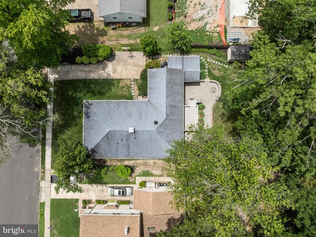 613 MAPLE AVE, Audubon, NJ 08106