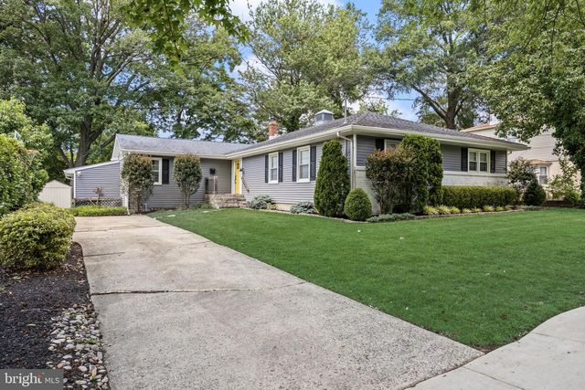 613 MAPLE AVE, Audubon, NJ 08106