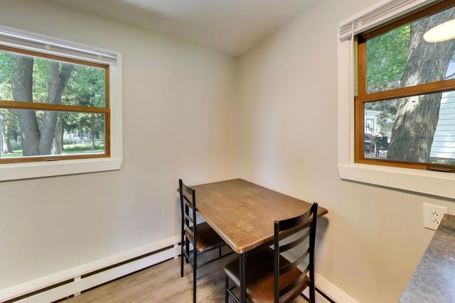 1415 Walnut Drive, Woodstock, IL 60098