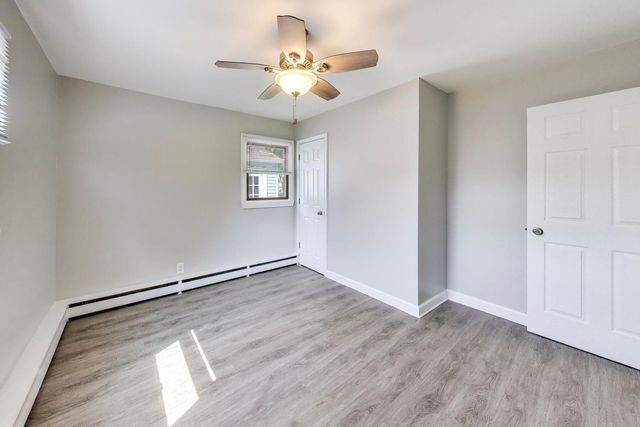 1415 Walnut Drive, Woodstock, IL 60098