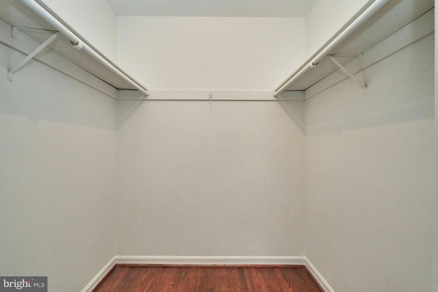 3886 UNIVERSITY DR, Fairfax, VA 22030