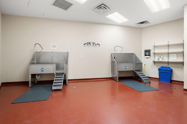 1240 2nd Street S 1226, Minneapolis, MN 55415