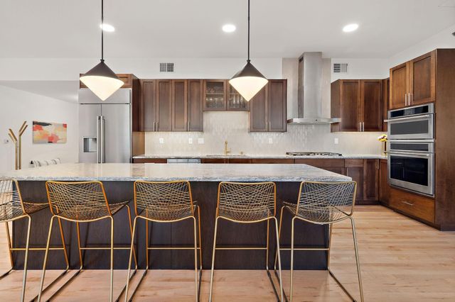 1240 2nd Street S 1226, Minneapolis, MN 55415