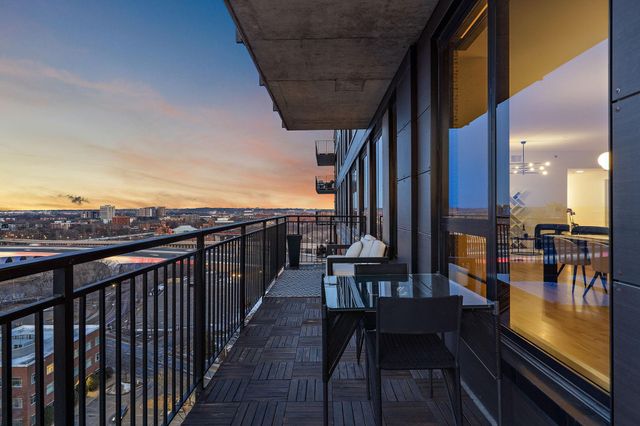 1240 2nd Street S 1226, Minneapolis, MN 55415