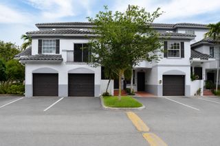 711 SW 148th Avenue 403, Sunrise, FL 33325