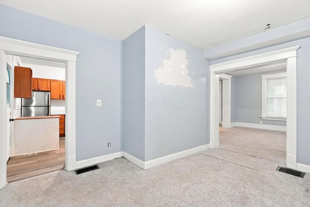 94 N Oakley Avenue, Columbus, OH 43204