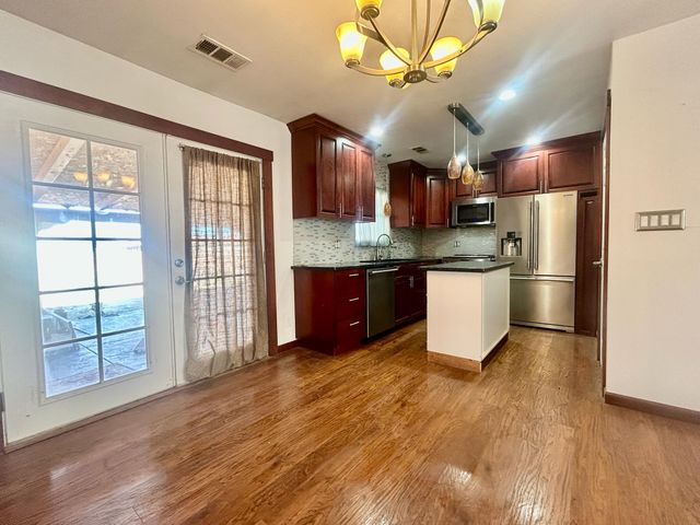 1725 Alpha Road SE, Rio Rancho, NM 87124