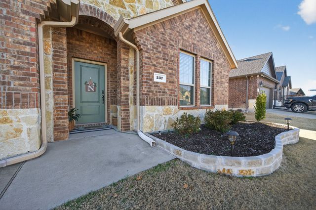 237 Jefferson Lane, Fate, TX 75189