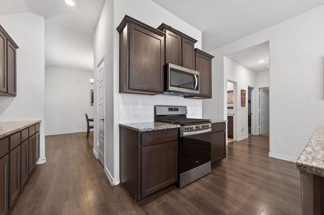 237 Jefferson Lane, Fate, TX 75189