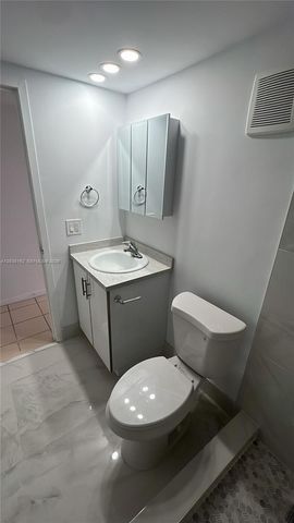 4480 Palm Avenue 402, Hialeah, FL 33012