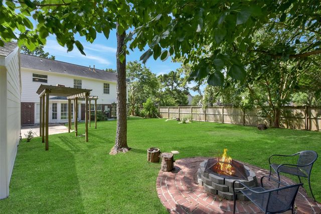 17214 Palm Falls Court, Houston, TX 77095