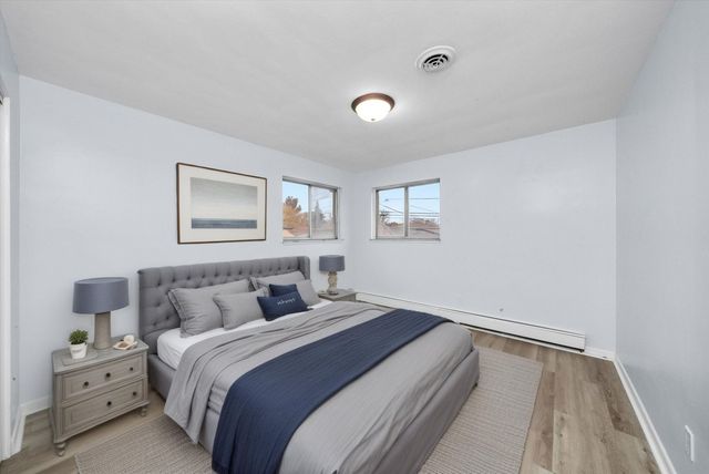 392 Greenbay Avenue, Calumet City, IL 60409