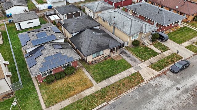 392 Greenbay Avenue, Calumet City, IL 60409