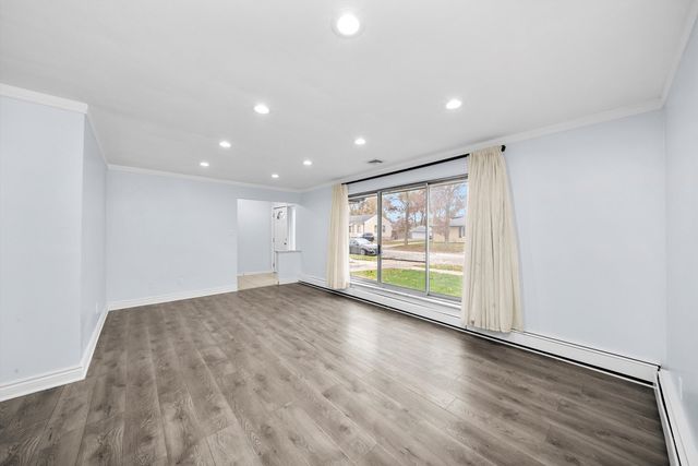 392 Greenbay Avenue, Calumet City, IL 60409