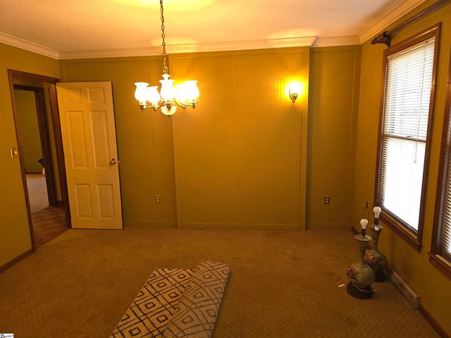 4 Cardinal Drive, Taylors, SC 29687