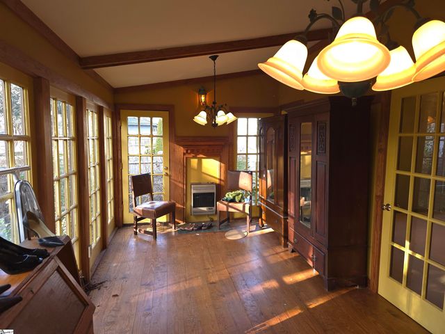 4 Cardinal Drive, Taylors, SC 29687