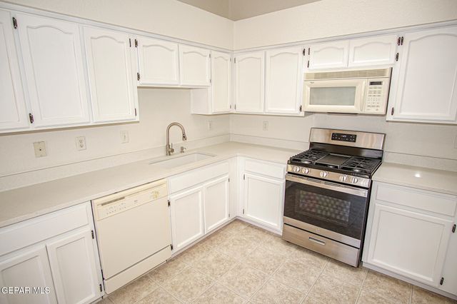 6724 Dakota Ridge Drive, El Paso, TX 79912