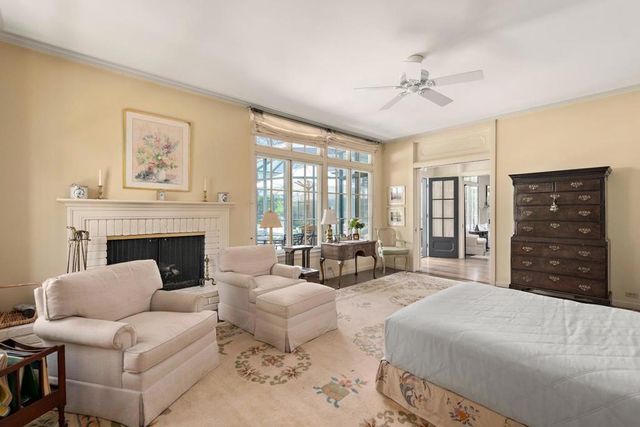 399 Selby Lane, Atherton, CA 94027