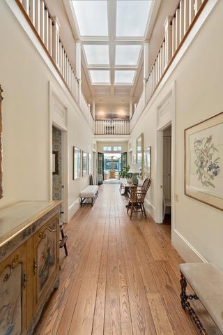 399 Selby Lane, Atherton, CA 94027